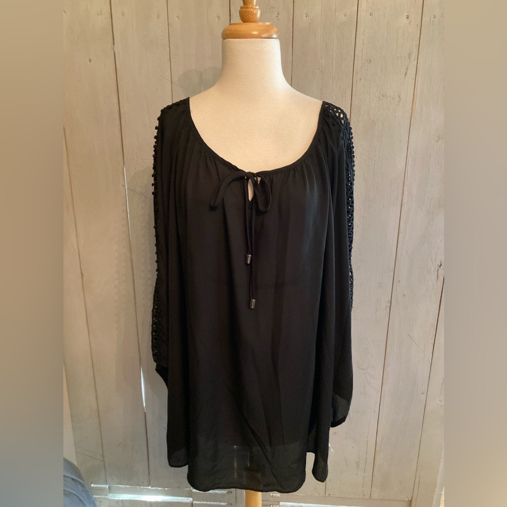 Zac & Rachel Women Black Semi-Sheer Cut Out Top in Black - Size 2X NEW‎